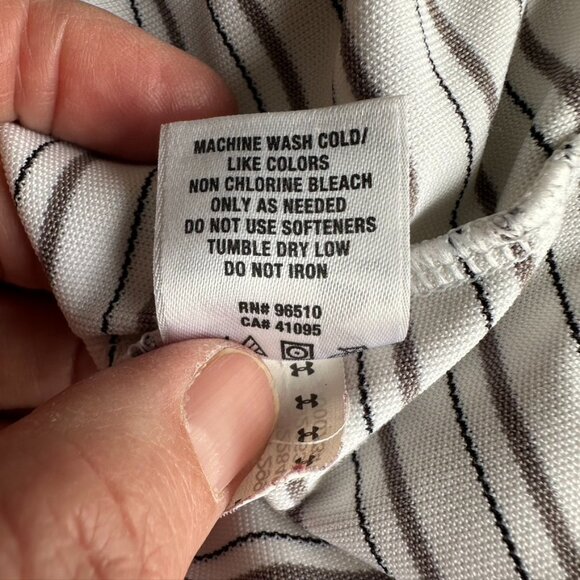 UNDER ARMOUR Polo Shirt Heat Gear Loose Performance Golf White Grey Stripe Men M - Picture 10 of 15